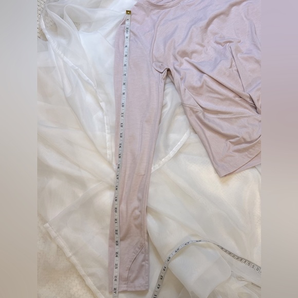 Athleta Essence Twist Light Pink Long Sleeved Top - Picture 7 of 10